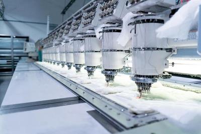 上半年輕工業(yè)觸底回升